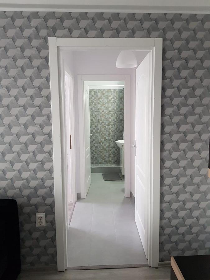 Ana Apartament Râmnicu Vâlcea Exterior foto